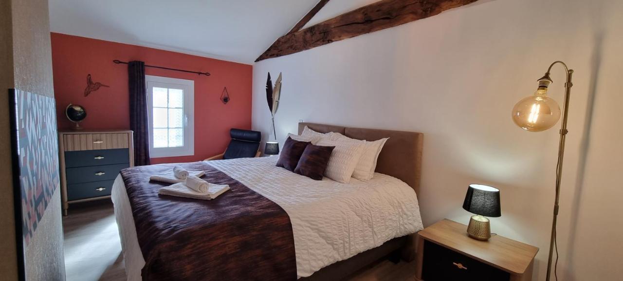 Domaine Des Pierres Precieuses - Demeure De Charme - Grand Standing - 15 Pers - Spa - Massages - Detente Et Bien-Etre - 30' Bordeaux Gauriaguet Luaran gambar