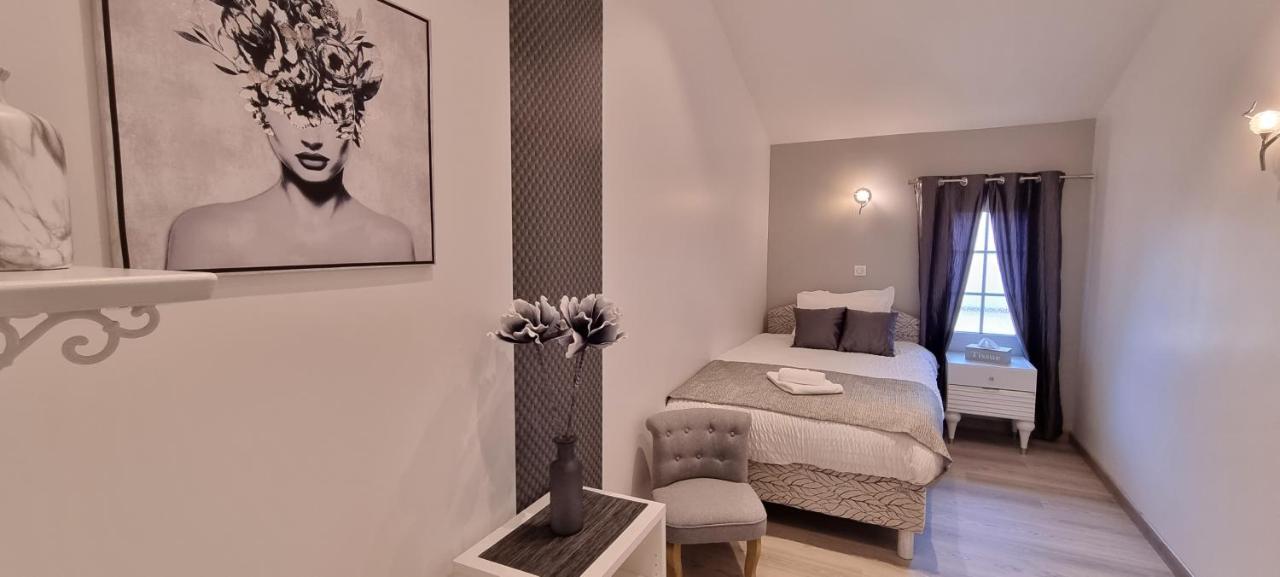 Domaine Des Pierres Precieuses - Demeure De Charme - Grand Standing - 15 Pers - Spa - Massages - Detente Et Bien-Etre - 30' Bordeaux Gauriaguet Luaran gambar